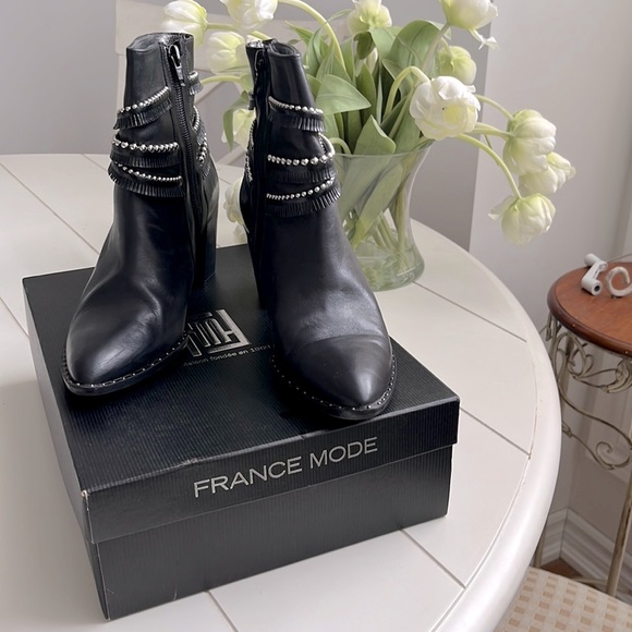 France Mode Obeline Ankle Boot with silver stud trim - Picture 3 of 7